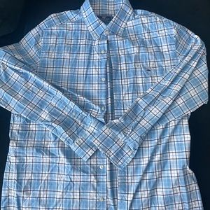 Vineyard Vines dress shirt
